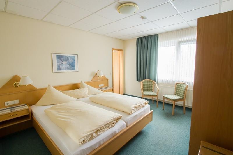 Hotel Zum Kuehlen Grunde มินเดิน ภายนอก รูปภาพ