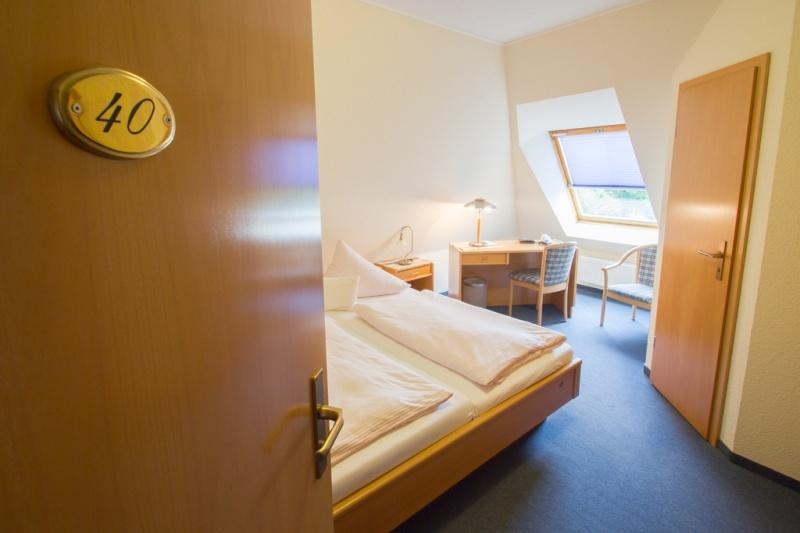 Hotel Zum Kuehlen Grunde มินเดิน ภายนอก รูปภาพ